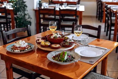 Monastiraki Tavern